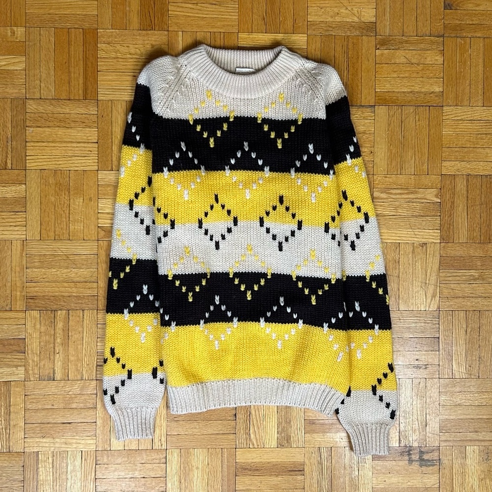 Eaton's Made Expressly For Yellow/Black/Beige Size 40 Knitted Sweater